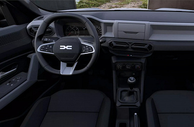 Что такое новейший Dacia Duster за минимальные 19,7 тыс. евро? Изображения базовой версии кроссовера, в которой нет ни одного экрана (кроме бортового компьютера)